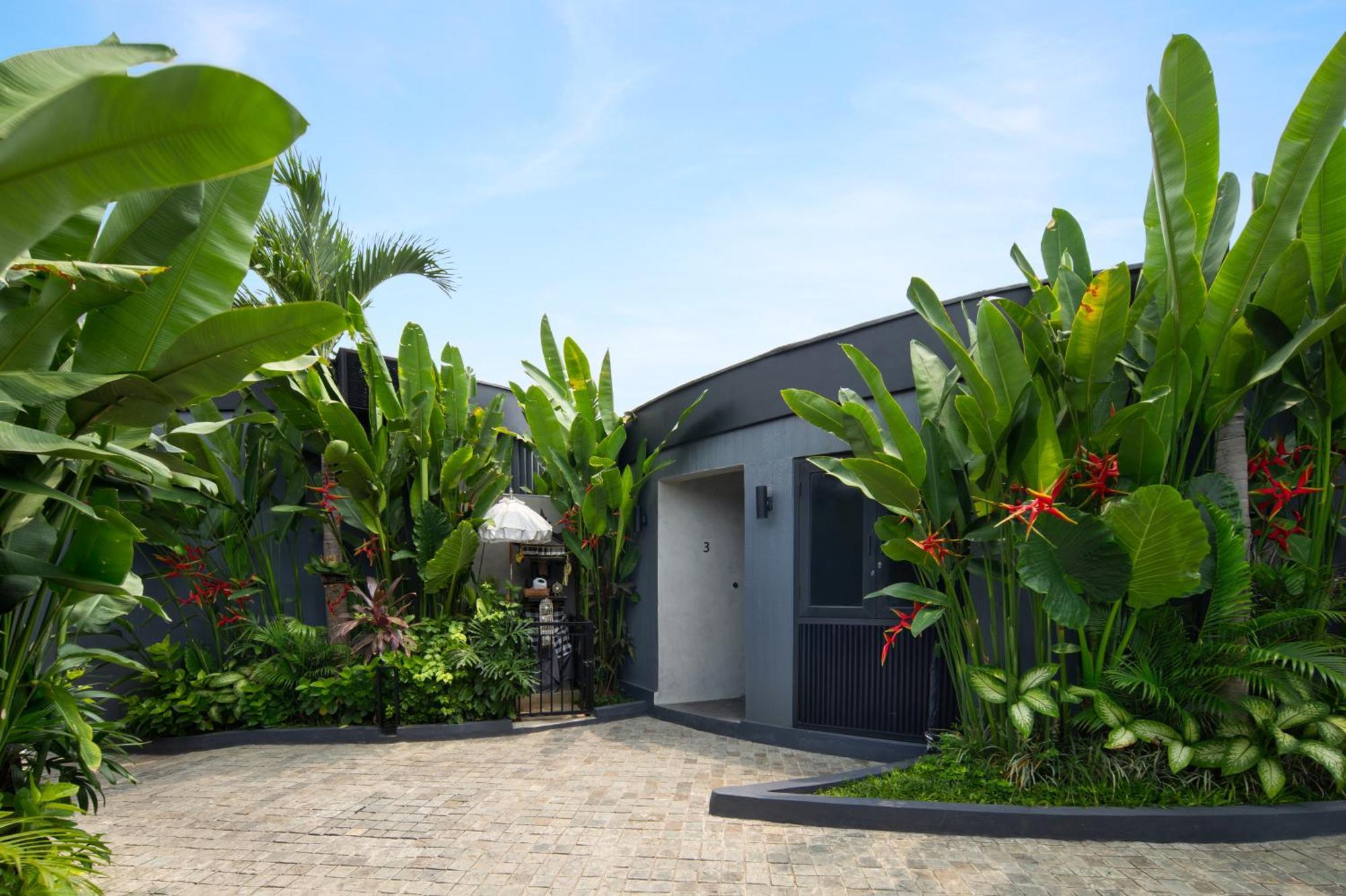 Je Ne Sais Quoi Seminyak Villa Екстериор снимка